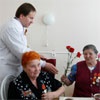 Лев Кузнецов посетил госпиталь для ветеранов (фото)
