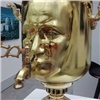 Красноярский художник изготовил самовар с лицом Владимира Путина