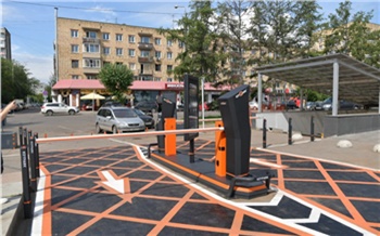 «Теперь не нужно будет кружить по центру полчаса в поисках свободного места»: что ждет проект платных стоянок в Красноярске