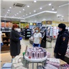 «Мы не предупреждаем о проверках»: в торговых центрах Красноярска вновь прошли антиковидные рейды