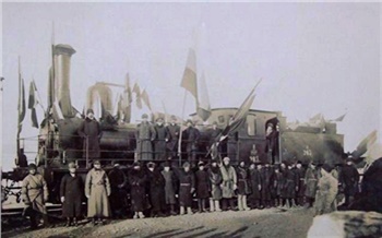 «Увидеть первый паровоз пришло полгорода»: железнодорожная станция Красноярск отмечает 125-летие