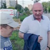 «Старикам негде даже присесть»: Сергей Натаров раскритиковал ремонт улицы Павлова в Красноярске (видео)
