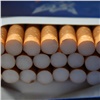 В красноярском аэропорту у мужчины изъяли более 16,5 тысяч пачек сигарет