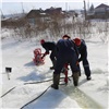 Распиловку льда на реках провели в трех городах Красноярского края 
