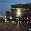 «Многие принесли алкоголь и ножи»: в «Площади Мира» объяснили очереди на Музейную ночь и пообещали вернуть деньги