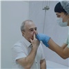 Главы красноярского минздрава и Роспотребнадзора вакцинировались от ковида через нос
