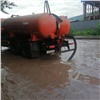 С красноярских улиц после дождя откачали более 200 кубометров воды