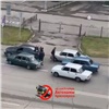 Колонна из 12 тонированных ВАЗов попалась ГИБДД в Красноярске (видео)