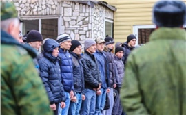Россиянам теперь грозит штраф до 30 тысяч рублей за неявку по повестке в военкомат 