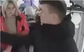 Брызнувший баллончиком в лицо кондуктора красноярец сдался полиции (видео)