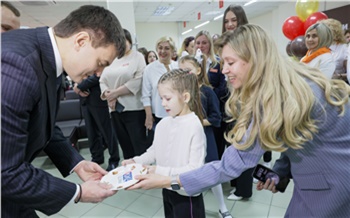 «Соцподдержка должна быть без лишней бюрократии»: Михаил Котюков дал старт Году семьи в Красноярском крае