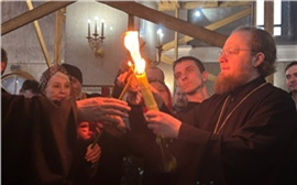 «Символ светлого праздника»: как красноярцы встретили Благодатный огонь