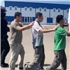 Красноярские полицейские два дня ловили мигрантов-нарушителей в Советском районе города (видео)