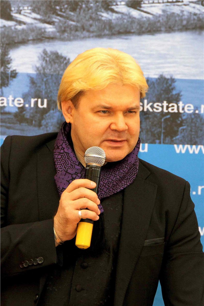 Андрис Лиепа встретился с учениками танцевальных коллективов ...