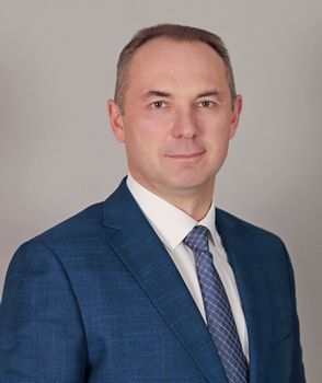 Проректор Красноярского государственного медицинского университета им. профессора В. Ф. Войно-Ясенецкого Орешников Максим Сергеевич