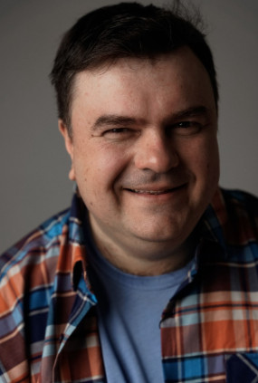 Основатель «ИИ Нейро-Хак» для работы с мышлением Паскаль Дмитрий Владимирович