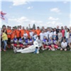 Хоккеисты «Сокола» сыграли в футбол с воспитанниками Емельяновского детдома