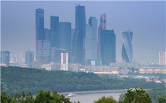 Москва, китайцы и футбол: что делать сибиряку в столице?