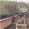 Спаленный пожарами мост на востоке края начали восстанавливать