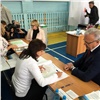 «День проведу как обычно»: Александр Усс проголосовал на выборах
