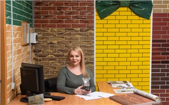 «В бизнесе важно преодолеть первый год»: как жительница Минусинска открыла свою фабрику по производству уникальных стройматериалов