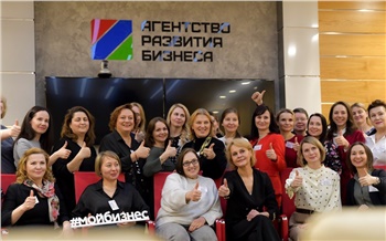 «Девушкам в бизнесе сложнее, но при правильном подходе всё получится»: фоторепортаж с Недели женского предпринимательства в Красноярске