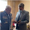 Красноярские единороссы поздравили ветеранов с Днем Победы