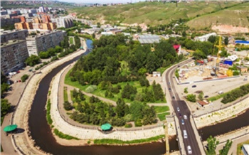 «Сквер, велодорожки и сцена для концертов»: как в Красноярске благоустроят набережную Качи