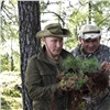 «Таких огромных маралов я еще не видел»: Кремль показал видео с отдыха Путина и Шойгу в сибирской тайге