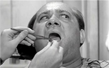 «Держали двое, а третий бил»: как лечили и калечили в советских стоматологиях