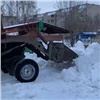 «Напоминает плохое кино»: в Назарово коммунальщики разрушили построенную жильцами снежную горку (видео)