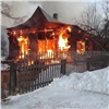 «Спасти не удалось»: в Манском районе сгорел клуб и оставил все деревню без связи