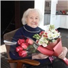 «Путешествует на пенсии и любит макраме»: красноярка Рахиль Ельдештейн отметила 100-летний юбилей
