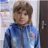 В Красноярске ищут родителей 5-летней девочки. Она гуляла одна ночью по улице