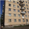 В Красноярске 6-летний мальчик упал с 4 этажа и выжил