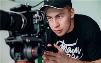 «Людям не хватает хороших историй»: где красноярский режиссер снимает настоящих героев и почему не бежит в Москву