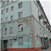В Красноярске капитально ремонтируют фасады еще 7 многоквартирных домов