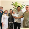 Красноярские кардиохирурги исправили порок сердца младенцу из Монголии