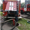 В Красноярске на Карбышева пожарные эвакуировали 20 человек из горящего дома