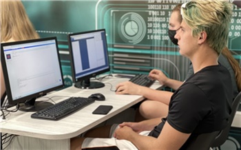 «Код будущего»: где в Красноярске старшеклассникам и студентам бесплатно выучиться на программиста и web-дизайнера