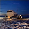 Самолет выкатился за взлетно-посадочную полосу на севере Красноярского края 