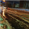 На Алексеева в Красноярске затопило проезжую часть