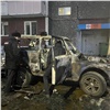 Автомобиль с детьми загорелся в Красноярске (видео)