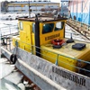 30-тонный ледокол Красноярской ГРЭС-2 вышел на борьбу с весенним половодьем (видео)