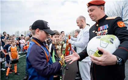«Столько адреналина, столько эмоций!»: в Красноярске прошел юношеский турнир по мини-футболу