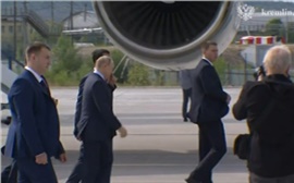 Владимир Путин прилетел в Якутию (видео)