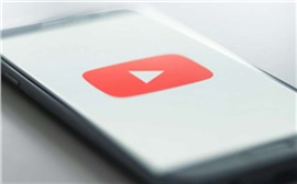 «Вынужденный шаг»: депутат Госдумы РФ анонсировал замедление YouTube на 70 %