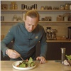 Топовый российский повар раскрыл секрет «ресторанного» салата в проекте «Тайга на тарелке»