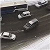 В Красноярске водитель «Мазды» умер за рулем и спровоцировал ДТП (видео)