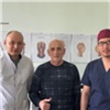 Уралец с инсультом заговорил сразу после удаления тромба в операционной